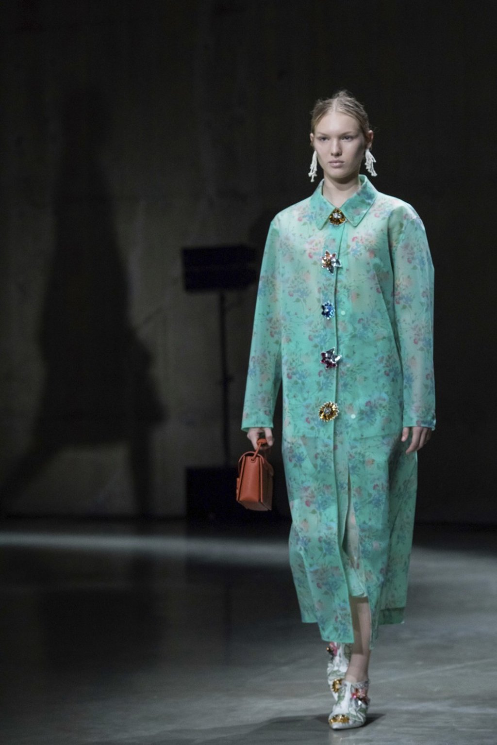 A look from Christopher Kane during the spring/summer 2018 show at London Fashion Week. Photo AP A look from Christopher Kane during the spring/summer 2018 show at London Fashion Week. Photo AP