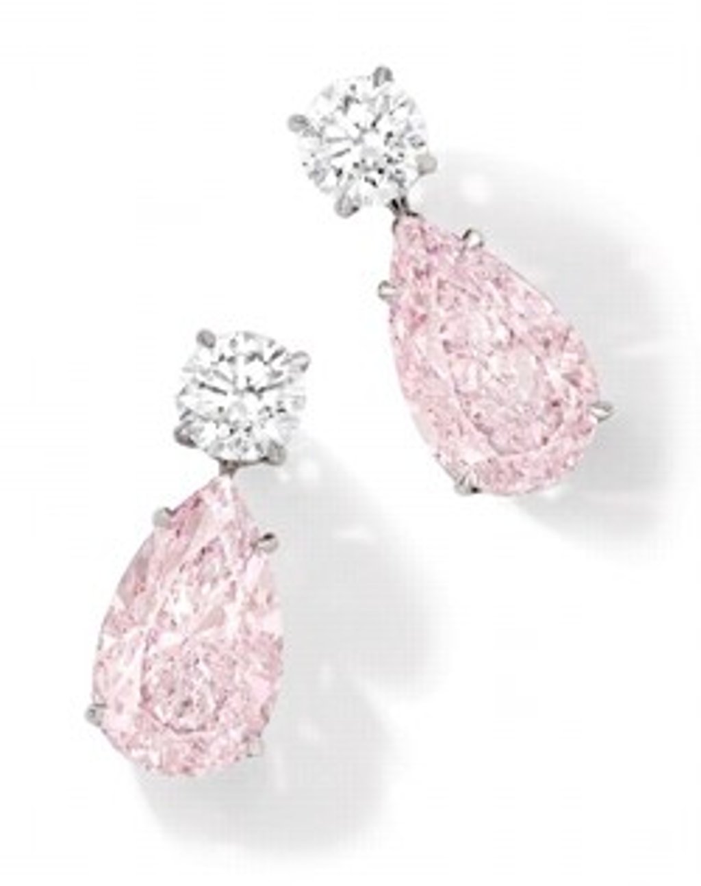 These pear-shaped fancy pink diamond earrings will go on auction at Sotheby’s Hong Kong Magnificent Jewels and Jadeite Autumn Sale on October 3, 2017. These pear-shaped fancy pink diamond earrings will go on auction at Sotheby’s Hong Kong Magnificent Jewels and Jadeite Autumn Sale on October 3, 2017.