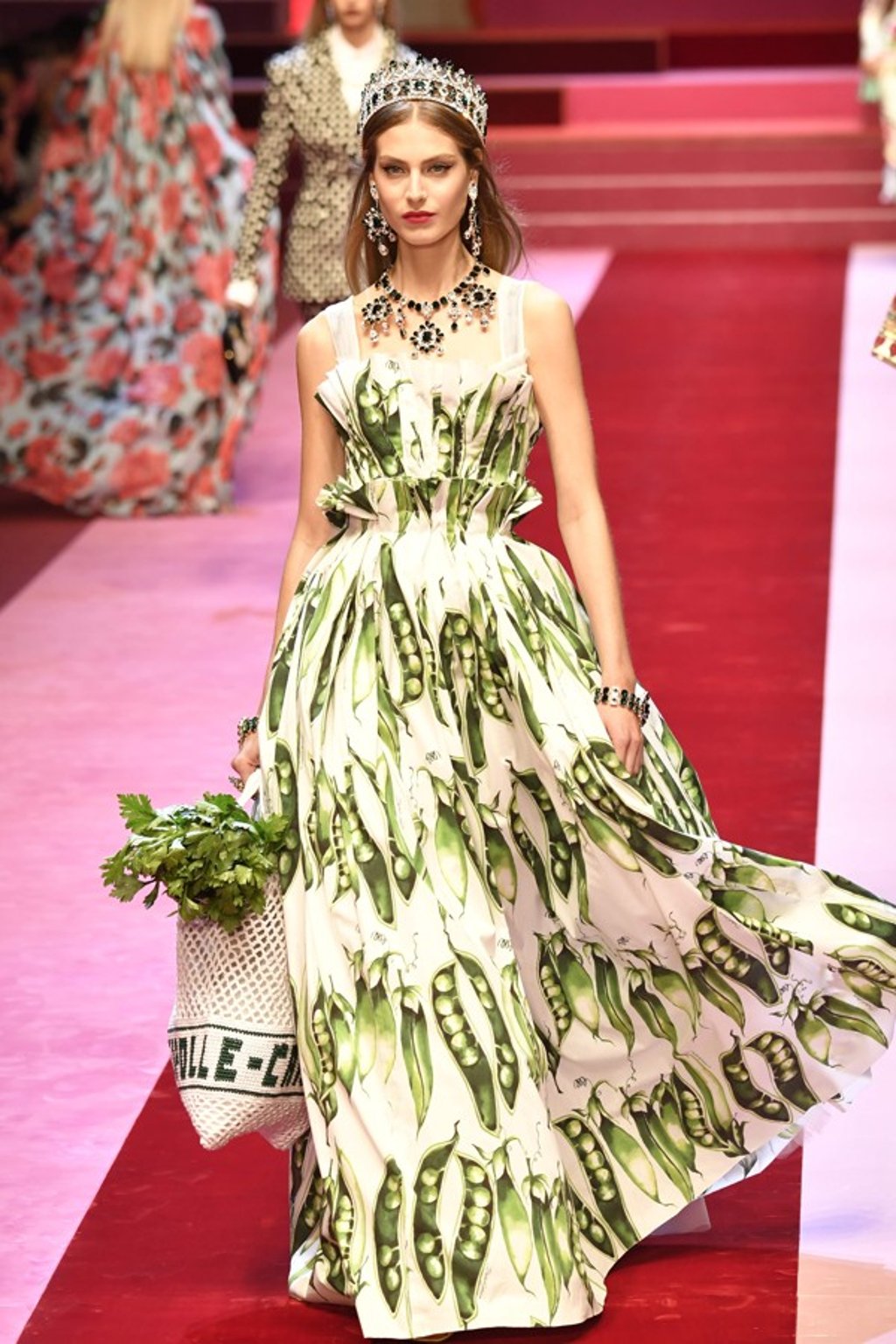 Dolce and gabbana queen of hearts outlet