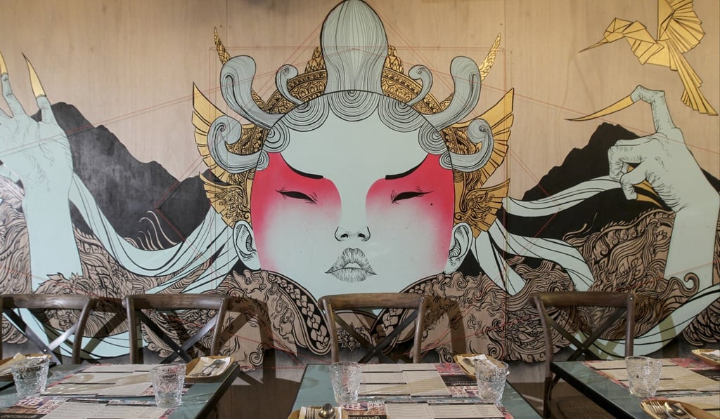 Graham rates Chachawan in Sheung Wan. K.Y. Cheng