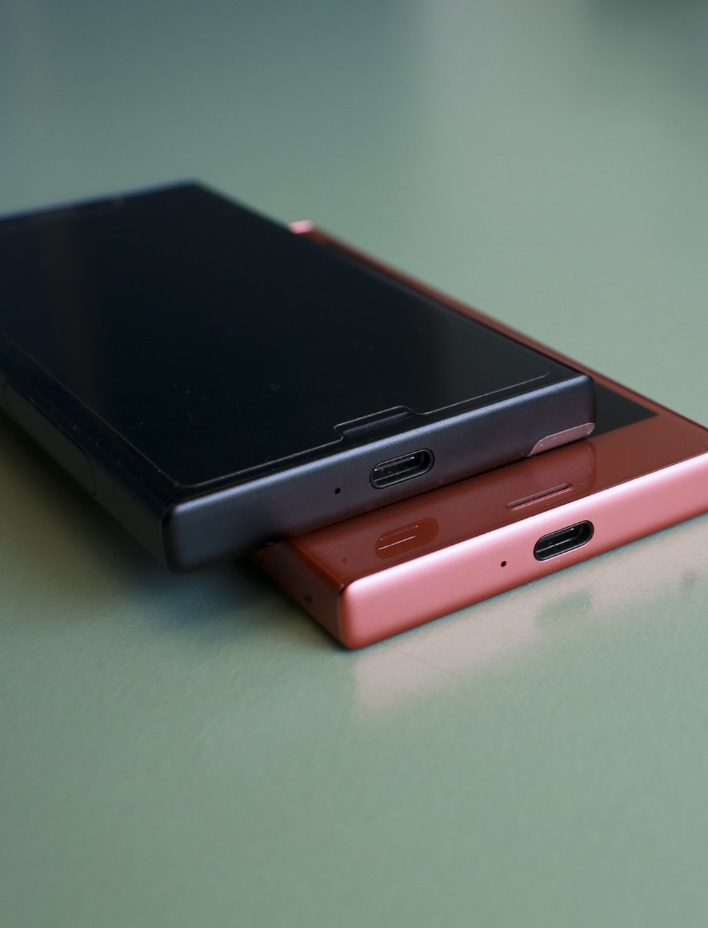 Xperia Z5 Compact｜価格比較・最新情報 - 価格.com