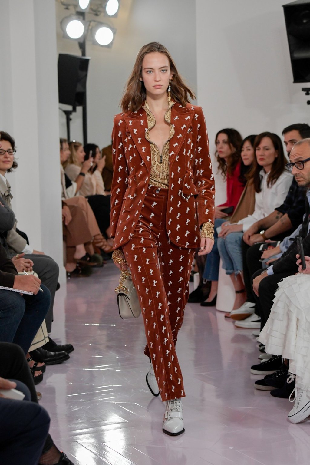 Chloé reprises masculine smoking jackets for SS18 at Paris Fashion Week. Photo: Xinhua