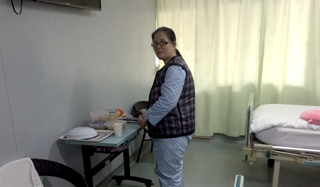 Philippine housewife Divina Gracia Meer is being treated for stage-four lung cancer at Guangzhou Fuda Cancer Hospital. Photo: Alice Yan