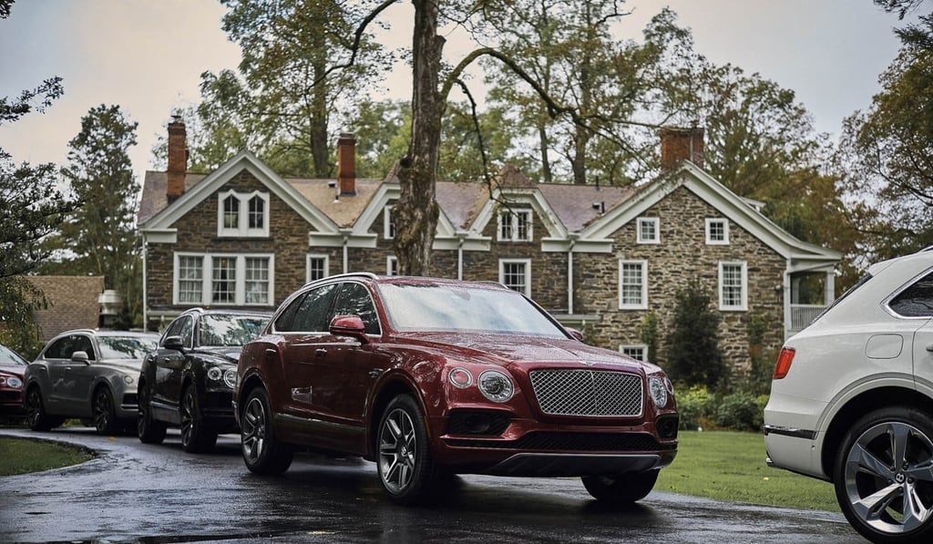 The 2018 Bentley Bentayga has a 6.0-litre, W12 engine.