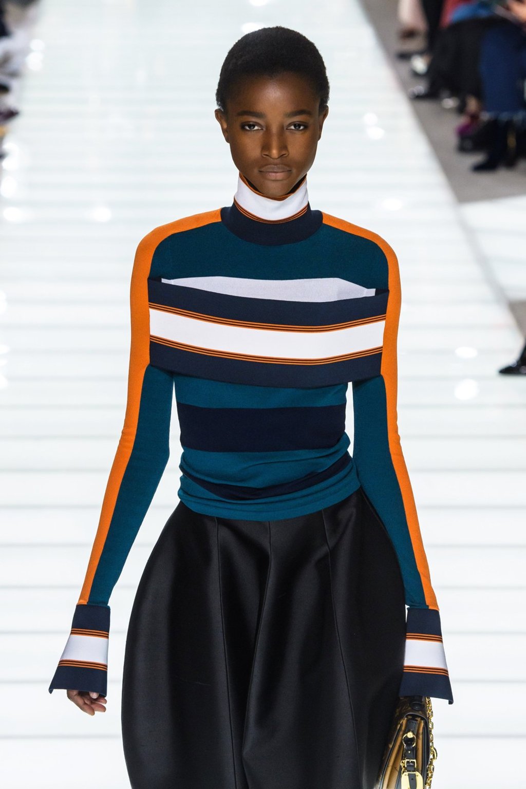 A model presents a creation for Louis Vuitton during the women's 2018 spring/summer ready-to-wear collection fashion show in Paris. Photo: EPA