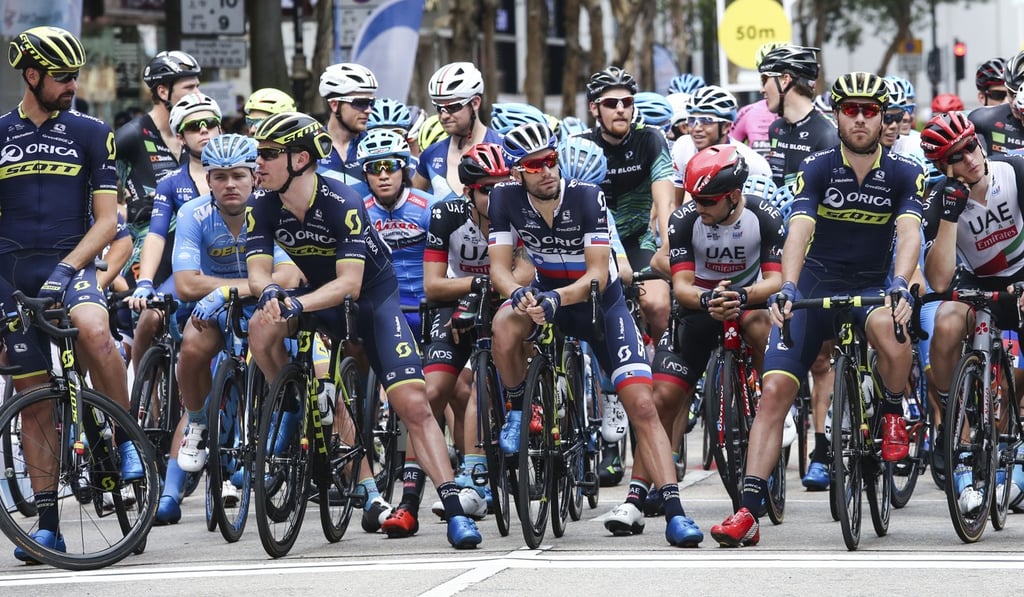 Riders line up to start their race. Photo: Jonathan Wong