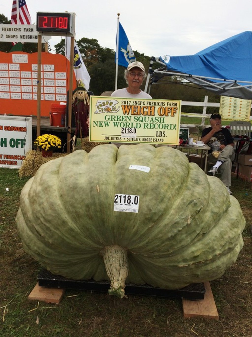 Oh my gourd: grower of 960kg squash achieves trifecta of giant