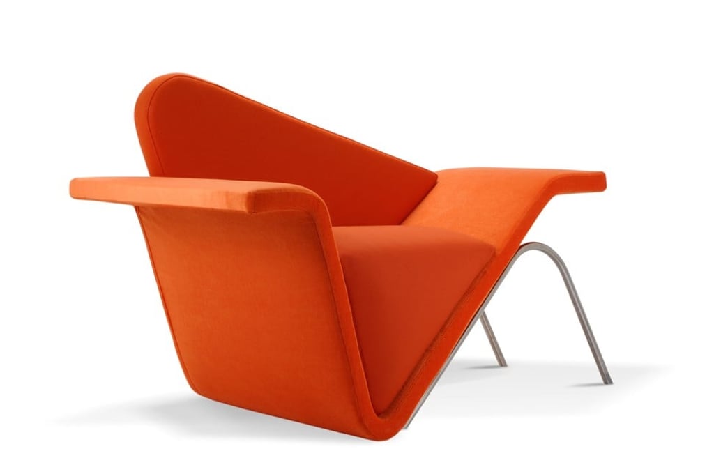 This multifunctional armchair features a creative and unusual design, adding a playful touch to the home. This multifunctional armchair features a creative and unusual design, adding a playful touch to the home.