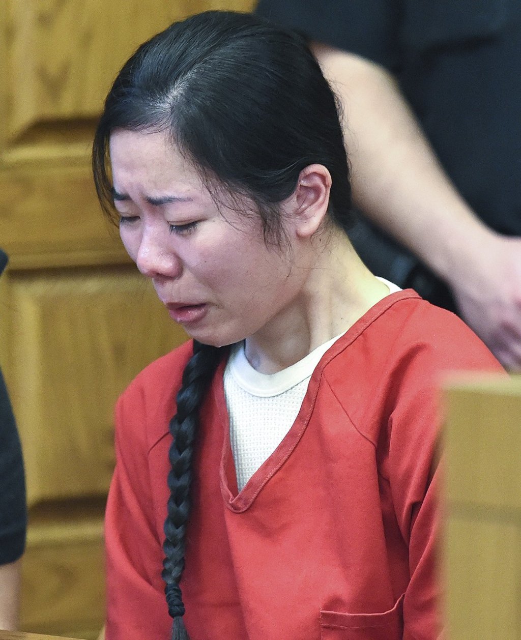 Mingming Chen is distraught at a hearing where her defence lawyer argued a police interview in which Chen acknowledged killing her 5-year-old daughter. Photo: The Canton Repository via AP Mingming Chen is distraught at a hearing where her defence lawyer argued a police interview in which Chen acknowledged killing her 5-year-old daughter. Photo: The Canton Repository via AP