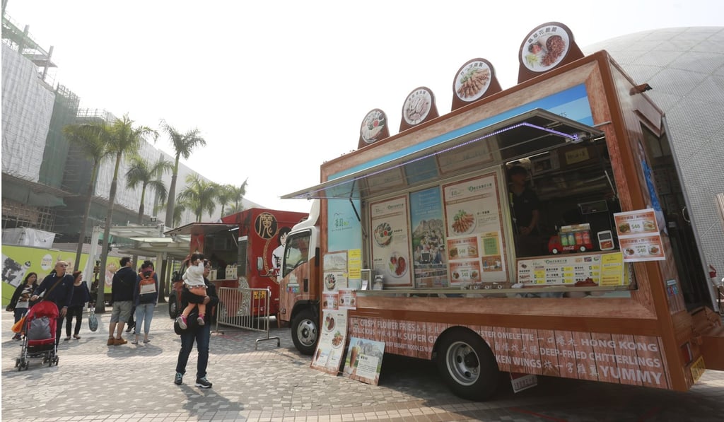 The Ho Yuen Express food truck in Tsim Sha Tsui. Photo: May Tse