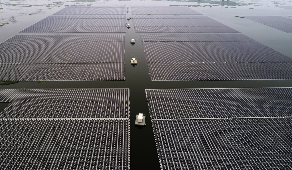 Three months after its launch, China’s first “green energy certificate” trading scheme has raised only 5 million yuan (US$800,000) for the country’s cash-strapped renewable energy companies. Photo: Xinhua