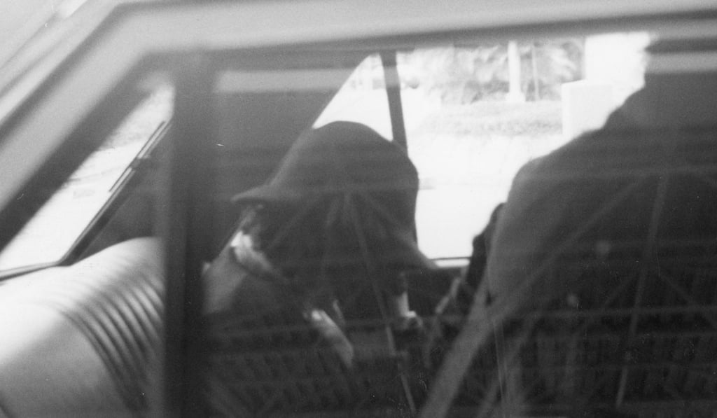 Canadian singer Peggy Johnson, dressed as Michael Jackson, was an effective decoy for the waiting press photographers at Kai Tak airport ahead of the singer’s arrival in Hong Kong in October 1987.