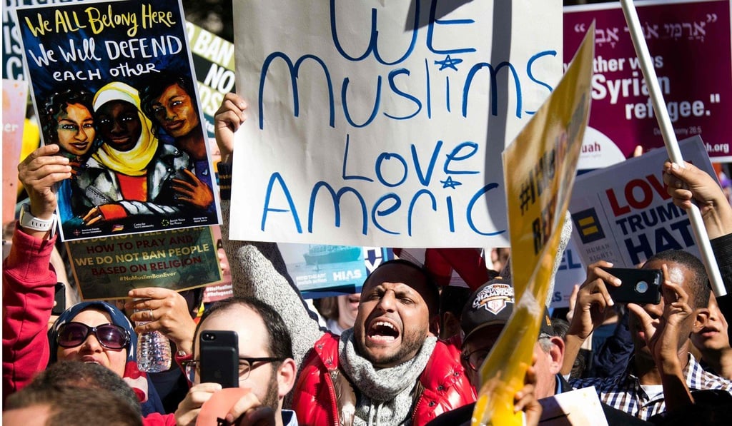 Demonstrators rally in Washington last Wednesday in opposition to Donald Trump’s ban on entry into the United States by residents of select countries considered terrorist threats. Photo: AFP Demonstrators rally in Washington last Wednesday in opposition to Donald Trump’s ban on entry into the United States by residents of select countries considered terrorist threats. Photo: AFP