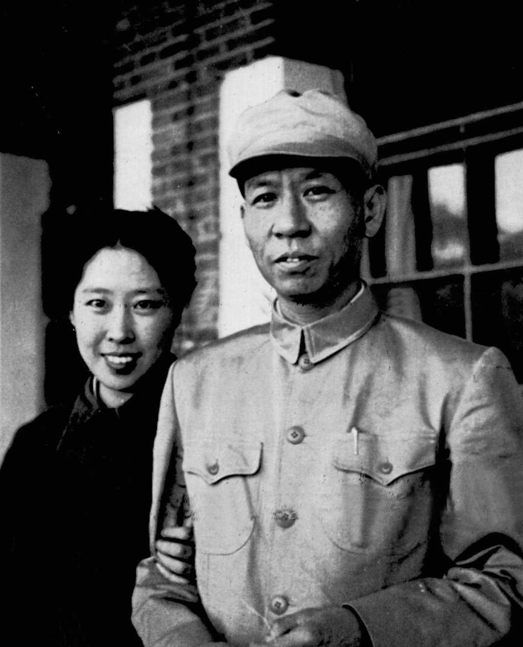 Chinese communist leader Liu Shaoqi and his wife Wang Guangmei pose for a photo in Beijing in 1949. Liu penned a major essay for study, called “How to be a good communist”, which set out the appropriate actions and thoughts for party members. Photo: Xinhua