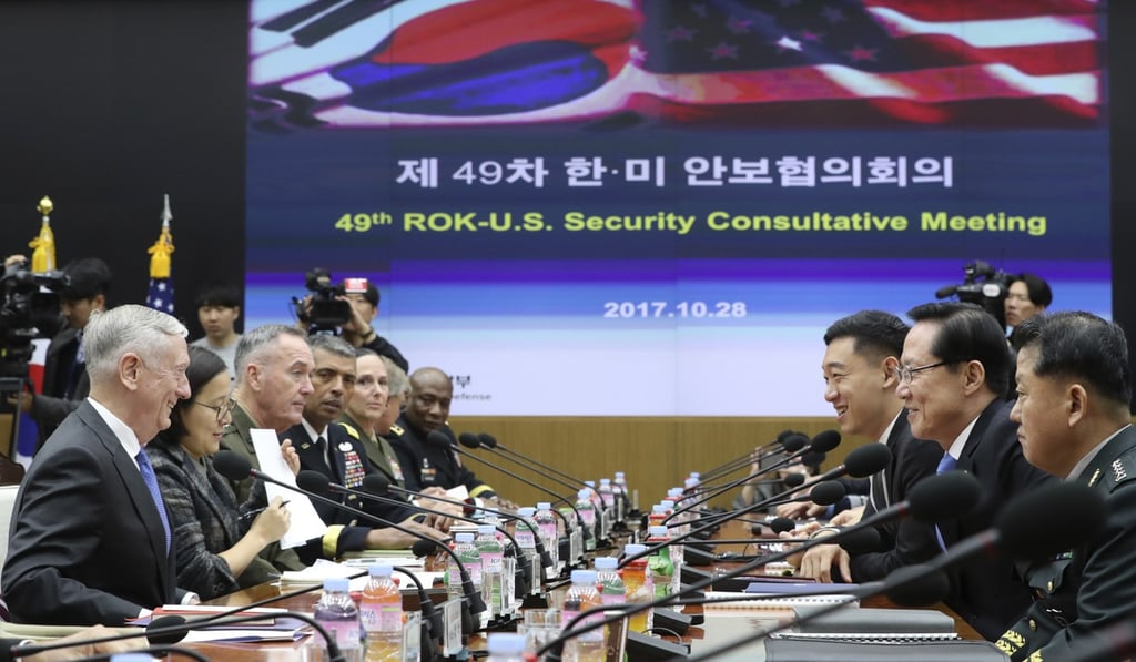 Mattis and Song meeting at the Defence Ministry in Seoul. Photo: AP Mattis and Song meeting at the Defence Ministry in Seoul. Photo: AP