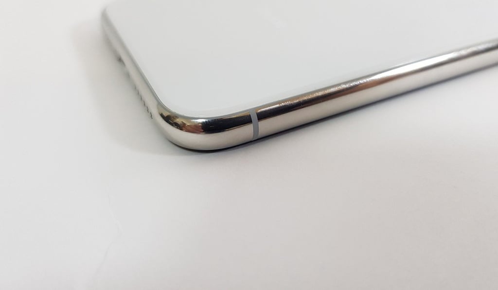 The iPhone X has smooth chamfered edges. Photo: Ben Sin