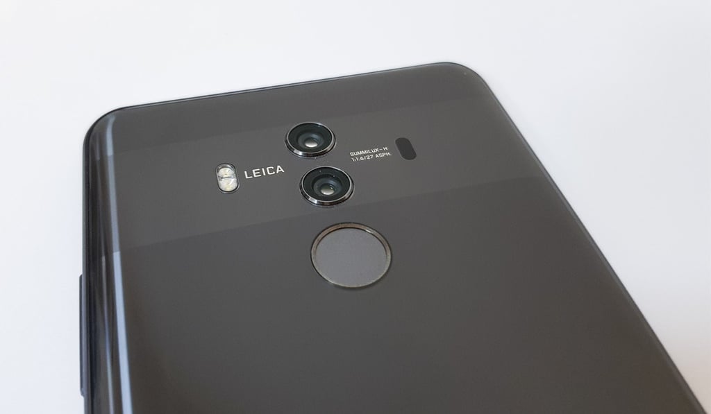The Mate 10 Pro comes with a dual 20-megapixel and 12-megapixel lens with f/1.6 aperture. Photo: Ben Sin