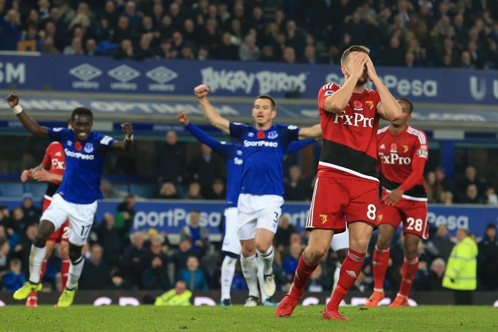 Watford’s Tom Cleverley is distraught after missing a last-minute chance to claim a draw at Everton. Photo: AFP