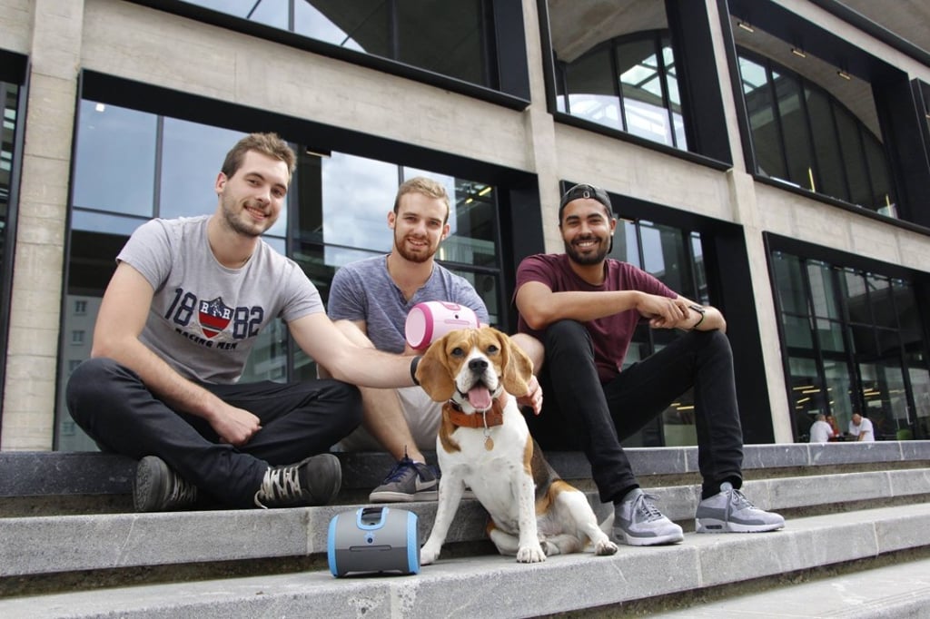 Laika is a dog companion created by French start-up CamToy.