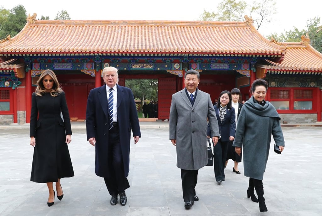 US President Donald Trump, first lady Melania Trump Chinese President Xi Jinping and his wife Peng Liyuan at the Palace Museum, or the Forbidden City in Beijing, China, 08 November 2017. Photo: EPA