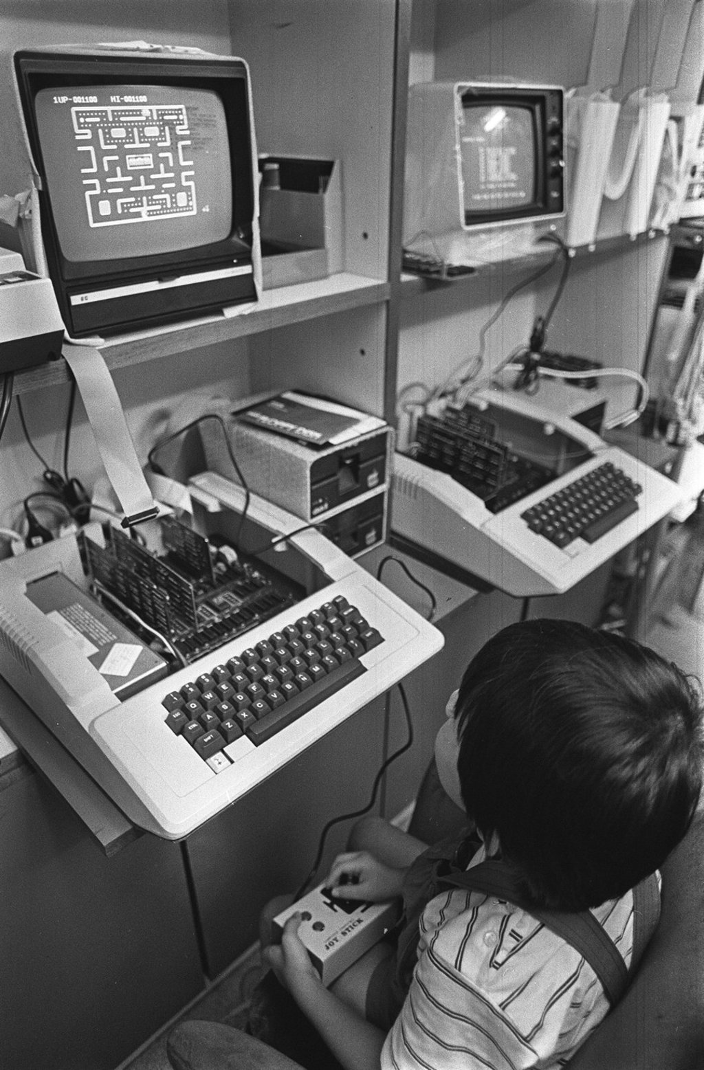 The old days – the heyday? – at Golden Computer Arcade in Sham Shui Po. Photo: SCMP