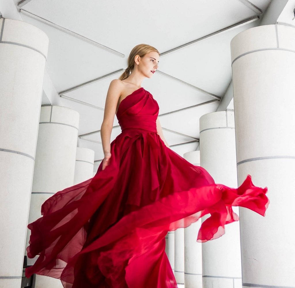 Made in Love’s collections have been created by four young Hong Kong designers: Loom Loop, Cynthia & Xiao, Ffixxed Studios and Yeung Chin.