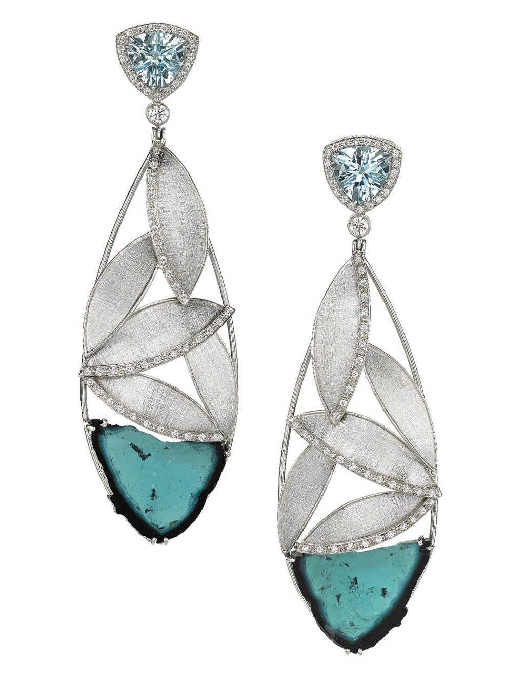 Alishan Cool Blue platinum earrings. Alishan Cool Blue platinum earrings.