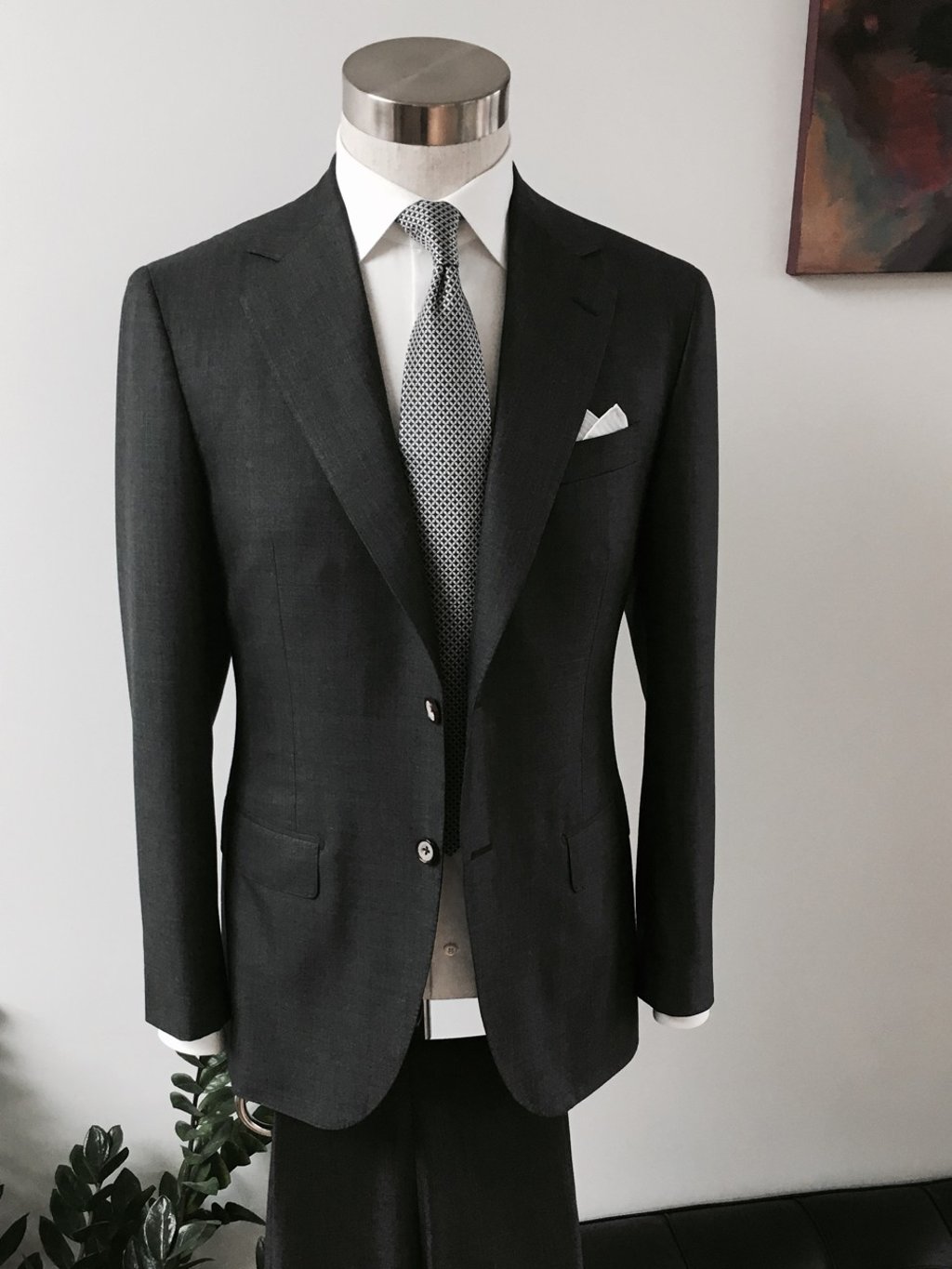 Magnus & Novus says a bespoke suit should rise above trends.
