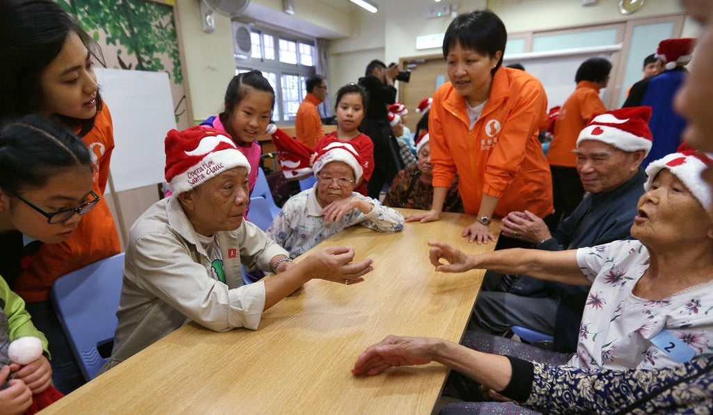 The event gave the centre residents a chance to socialise outside their community. Photo: Xiaomei Chen