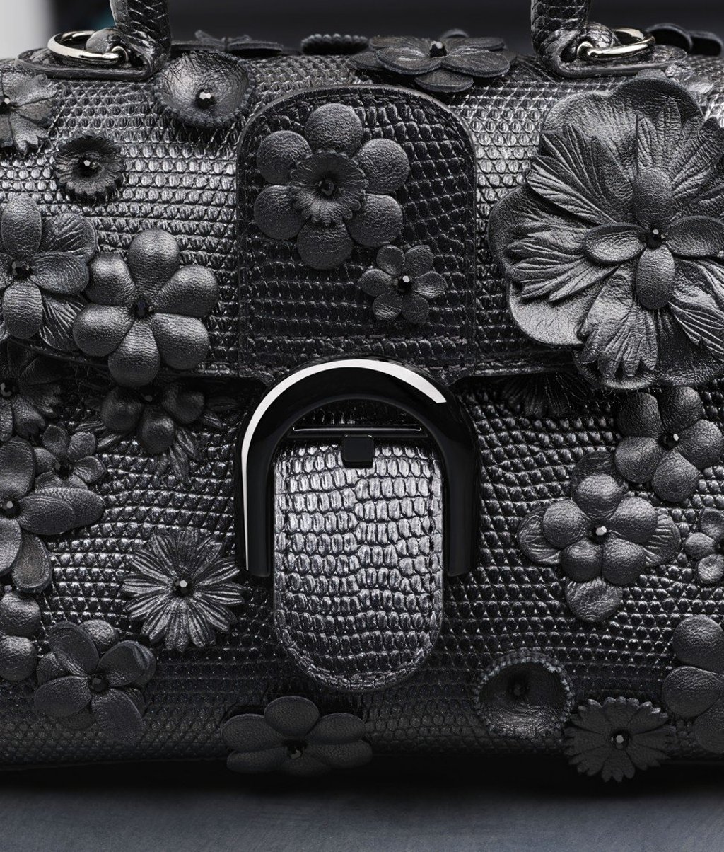 Black Beauty, inspired by Melisandre. Black Beauty, inspired by Melisandre.