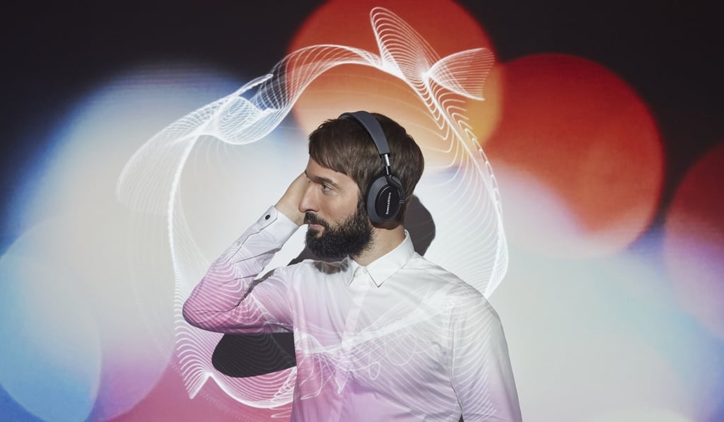 High-end hi-fi on the go from Bowers & Wilkins