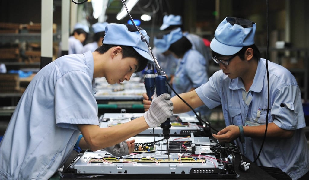 The business lobby group’s report said the Shenyang government should offer incentives to stem the outflow of skilled workers and entice others to return. Photo: EPA