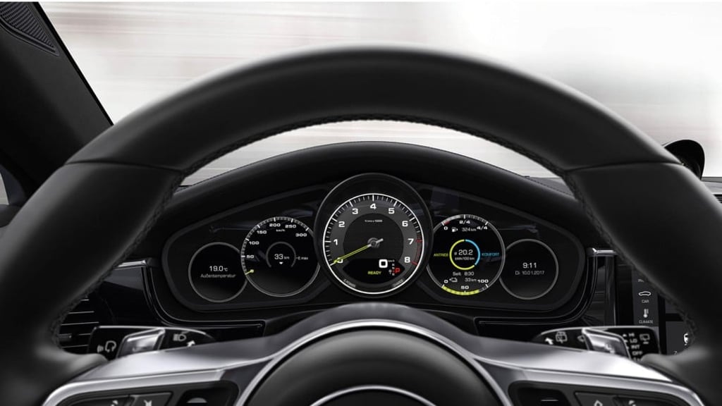 The dashboard of the Porsche Panamera 4 E-Hybrid Sports Turismo. Photo: Porsche The dashboard of the Porsche Panamera 4 E-Hybrid Sports Turismo. Photo: Porsche