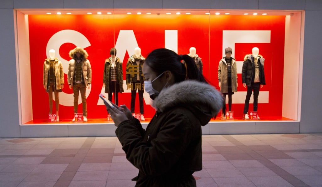 Regular readers may have observed that Credit Suisse’s John Woods is possibly more optimistic than many in China’s ability to transition to a slower growth trajectory driven largely by consumption. Photo: AP