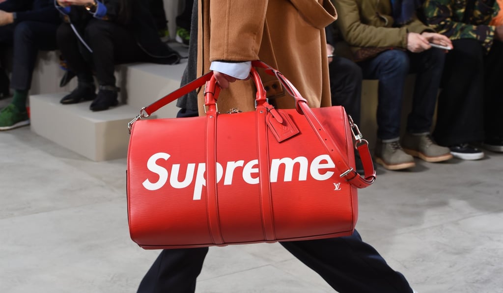 Louis Vuitton’s autumn/winter 2017 New York-inspired menswear collection featured products in collaboration with streetwear brand Supreme.