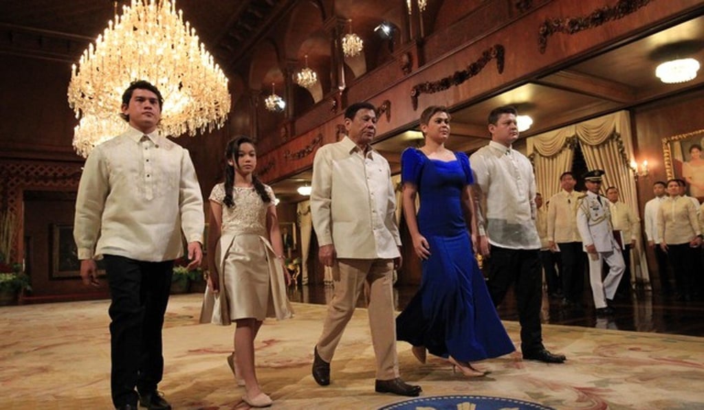 President Duterte with his children, from left: Sebastian, Kitty, Sara and Paolo. Photo: EDP