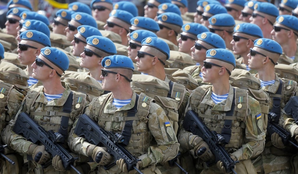 This August 24, 2017, file photo shows Ukrainian soldiers marching in a military parade to celebrate Independence Day in Kiev, Ukraine. Photo: AP This August 24, 2017, file photo shows Ukrainian soldiers marching in a military parade to celebrate Independence Day in Kiev, Ukraine. Photo: AP