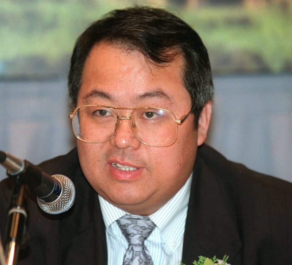 Gu Chujun, founder of Greencool Technology Holdings, during a press conference in Hong Kong on 8 November 2000. Photo: SCMP