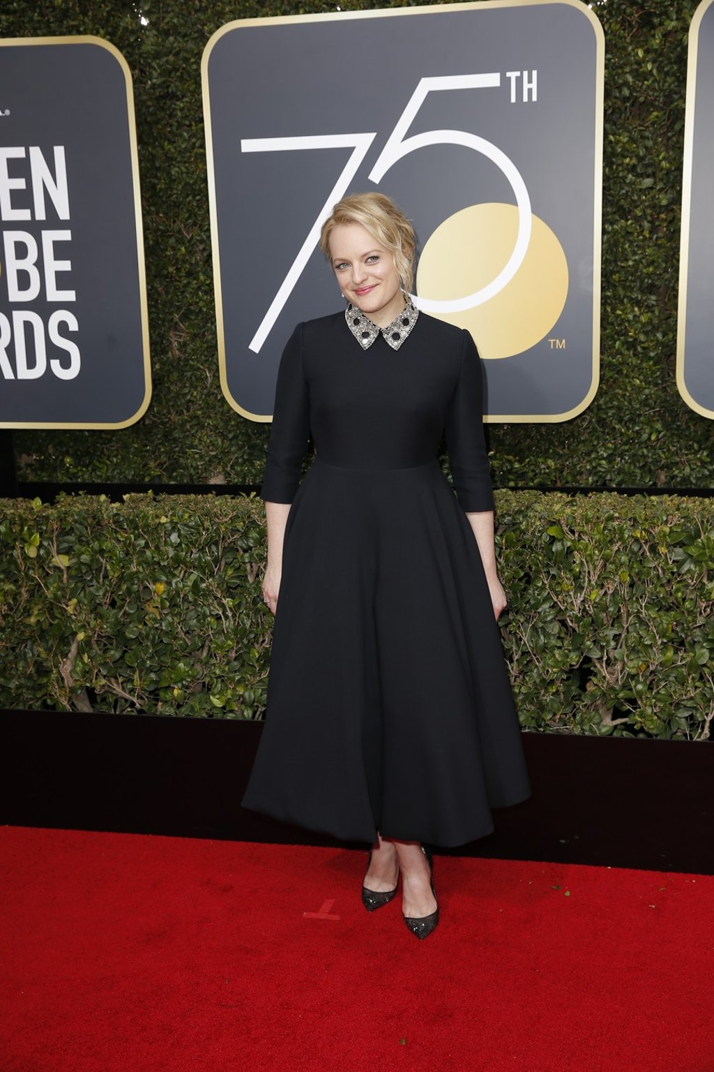 Elisabeth Moss arrives at the 75th Annual Golden Globes at the Beverly Hilton Hotel in Beverly Hills, Calif., on Sunday, Jan. 7, 2018. Photo: Jay L. Clendenin/Los Angeles Times/TNS