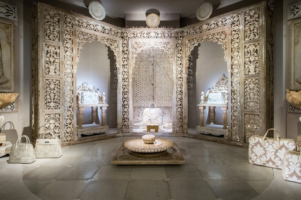 Another window display created by Leïla Menchari with a touch of Tunisia.