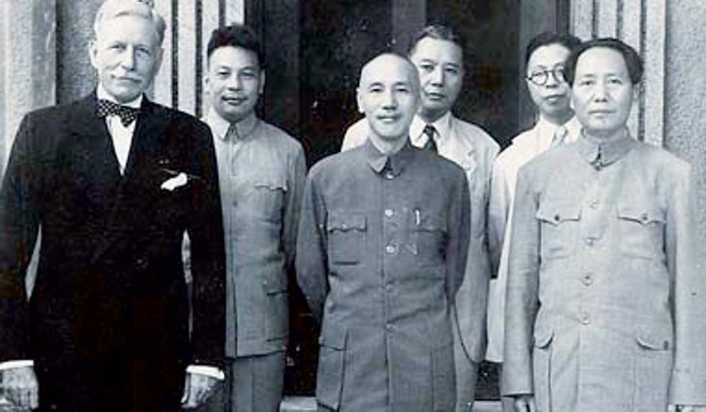 Chiang Kai-shek (front, middle) and Mao Zedong (front, right) in Chongqing, August 1945. Photo: Handout