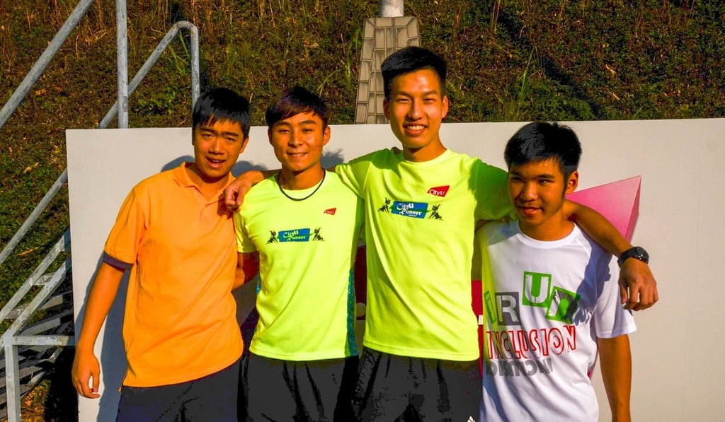 The pairs started off as pacers but are now friends.