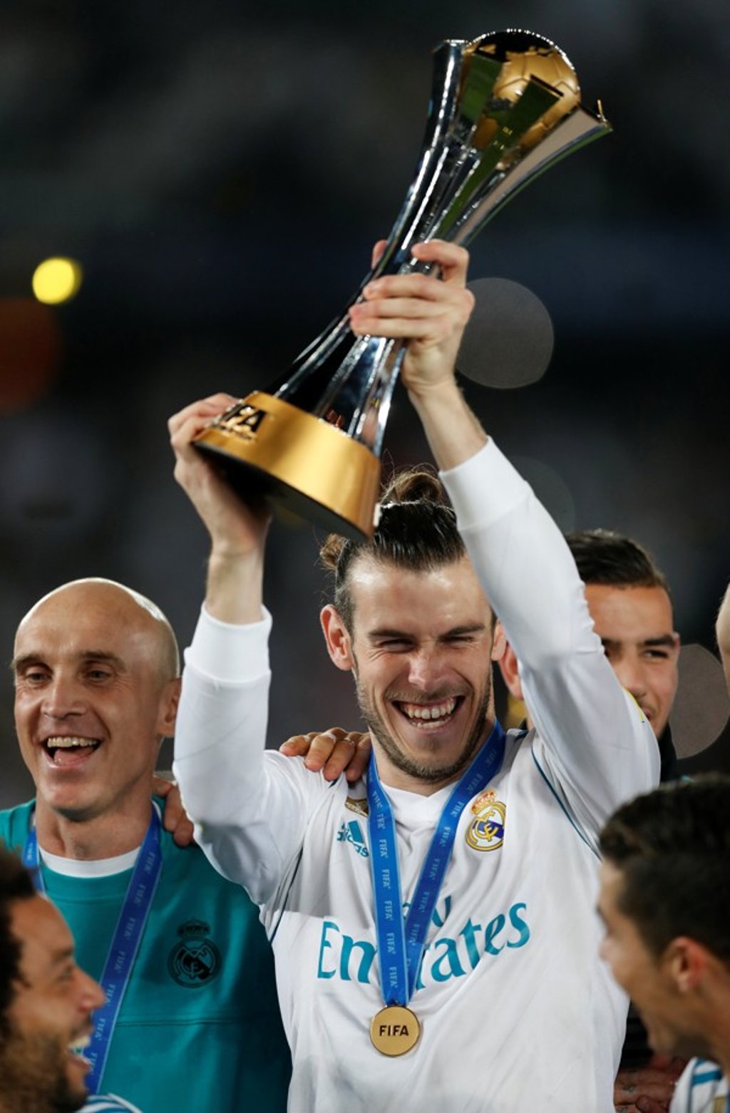 Real Madrid's Gareth Bale celebrates with the trophy after winning the 2017 Fifa Club World Cup. Photo: Reuters