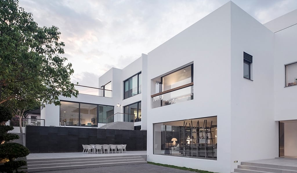 Sze and Chan worked on the residence of former chief secretary Henry Tang, located in Kowloon Tong. Photo: Ida & Billy Architects