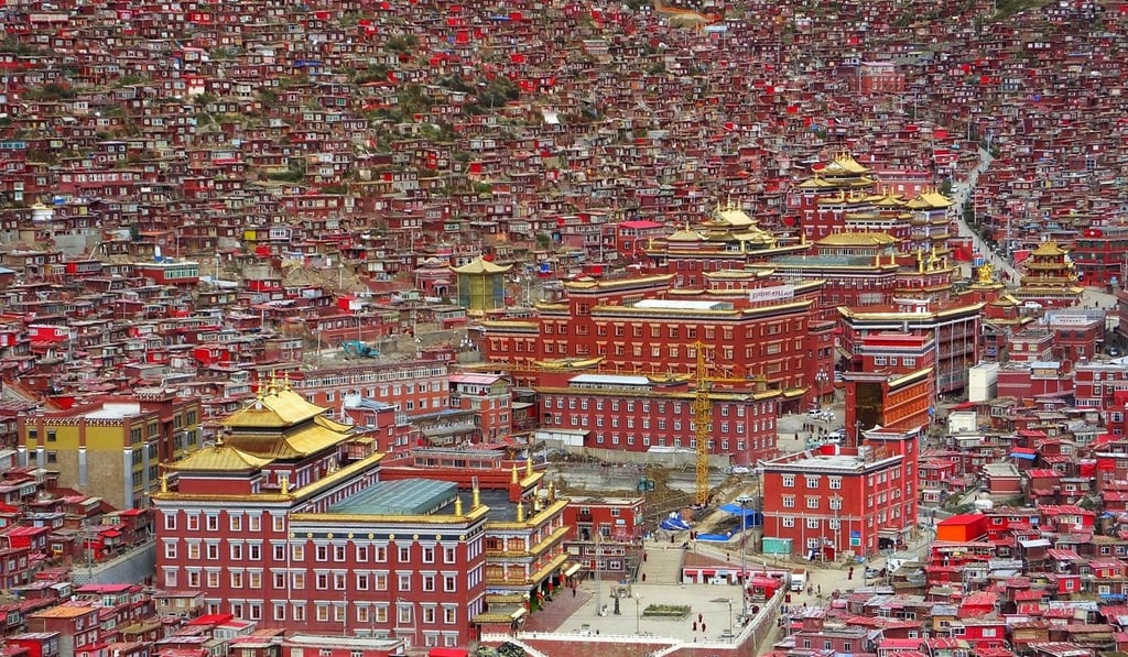 Perched in the mountains of southwestern Sichuan, Larung Gar is one of the world’s largest Tibetan Buddhist monasteries. Photo: Alamy
