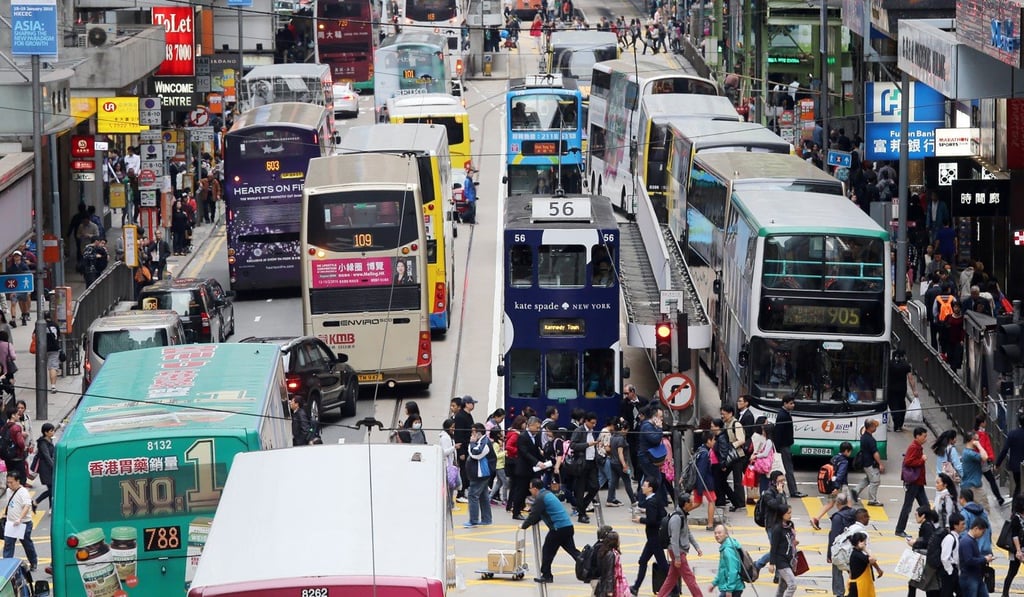Des Voeux Road Central in Central. Photo: Dickson Lee
