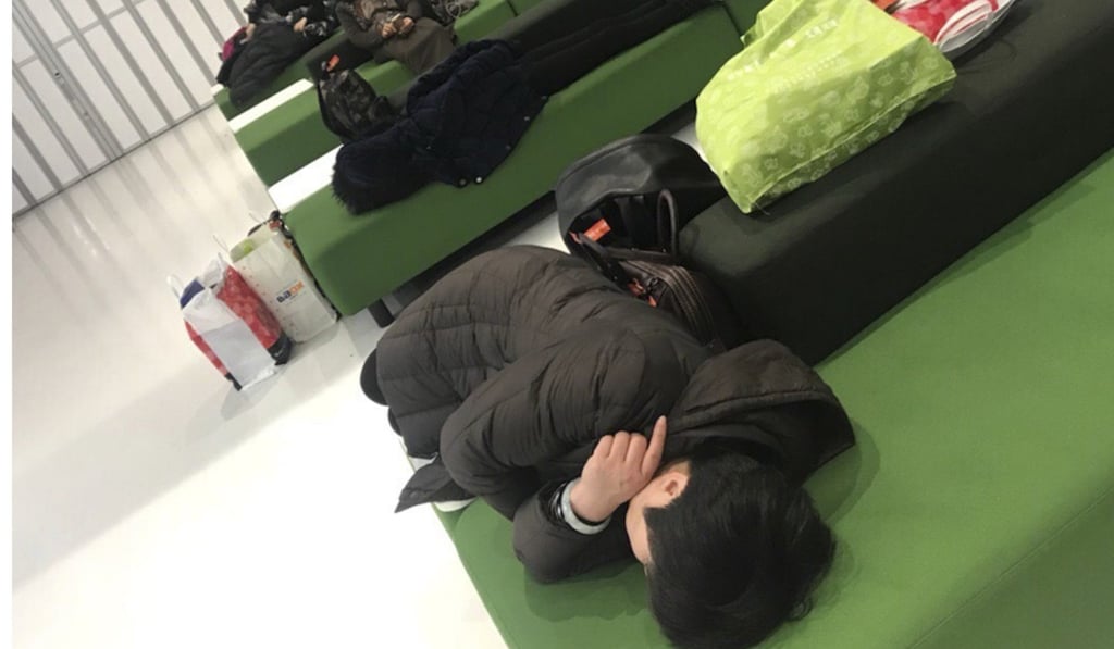 A flight cancellation stranded 175 Chinese passengers at Tokyo’s Narita airport on Wednesday night. Photo: News.sina.com.cn