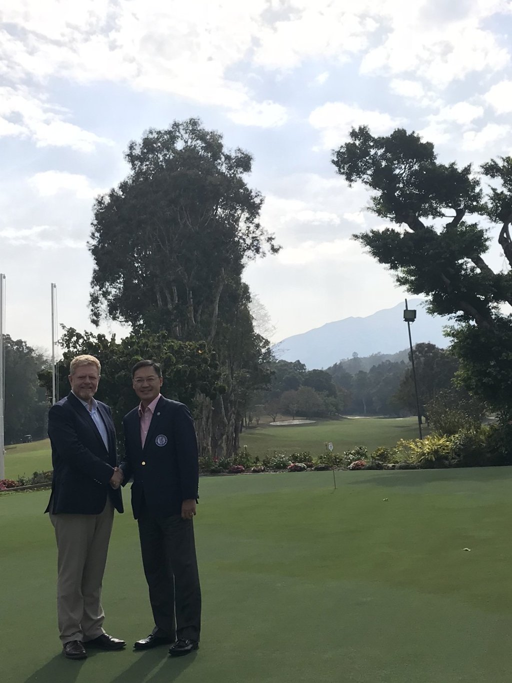 Ian Gardner (left), general manager of Hong Kong Golf Club, and Danny Lai, CEO of the Hong Kong Golf Association