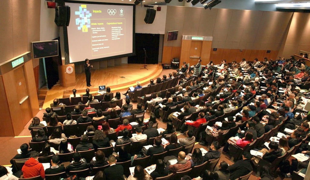 Over 200 people attending the seminar in Hong Kong jointly organised by the Sports Federation and Olympic Committee and Equal Opportunities Commission. Photo: Sports Federation and Olympic Committee