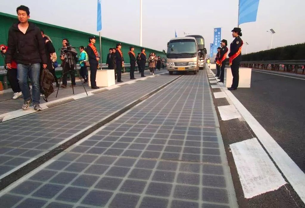 The solar highway in eastern China was forced to close just days after opening when inspectors spotted one of the panels had disappeared. Photo: Sohu.com